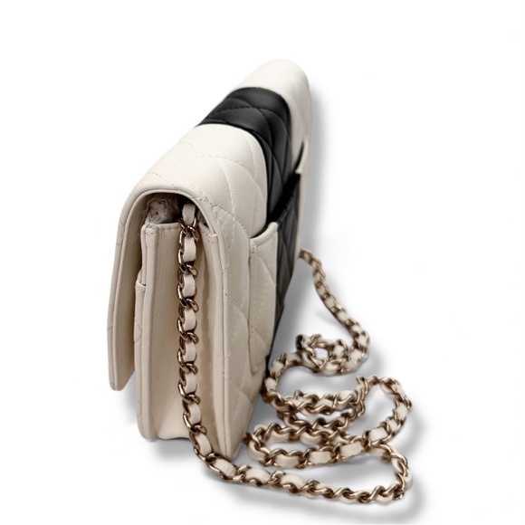 🆕CHANEL Classic Wallet on Chain Color Block Black & Ivory Gold-Tone hardware NIB - Picture 9 of 16